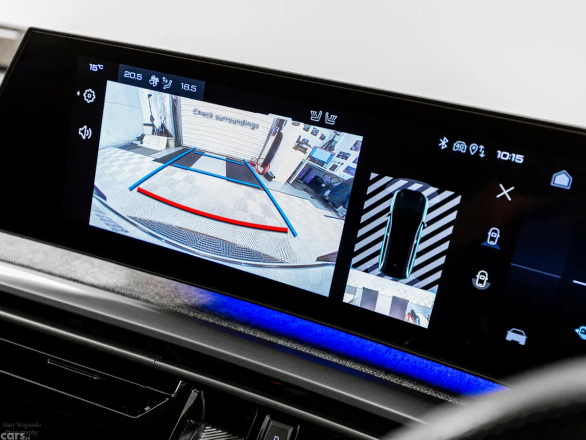 Peugeot 5008 SUV, Electric, 2025, Blue
