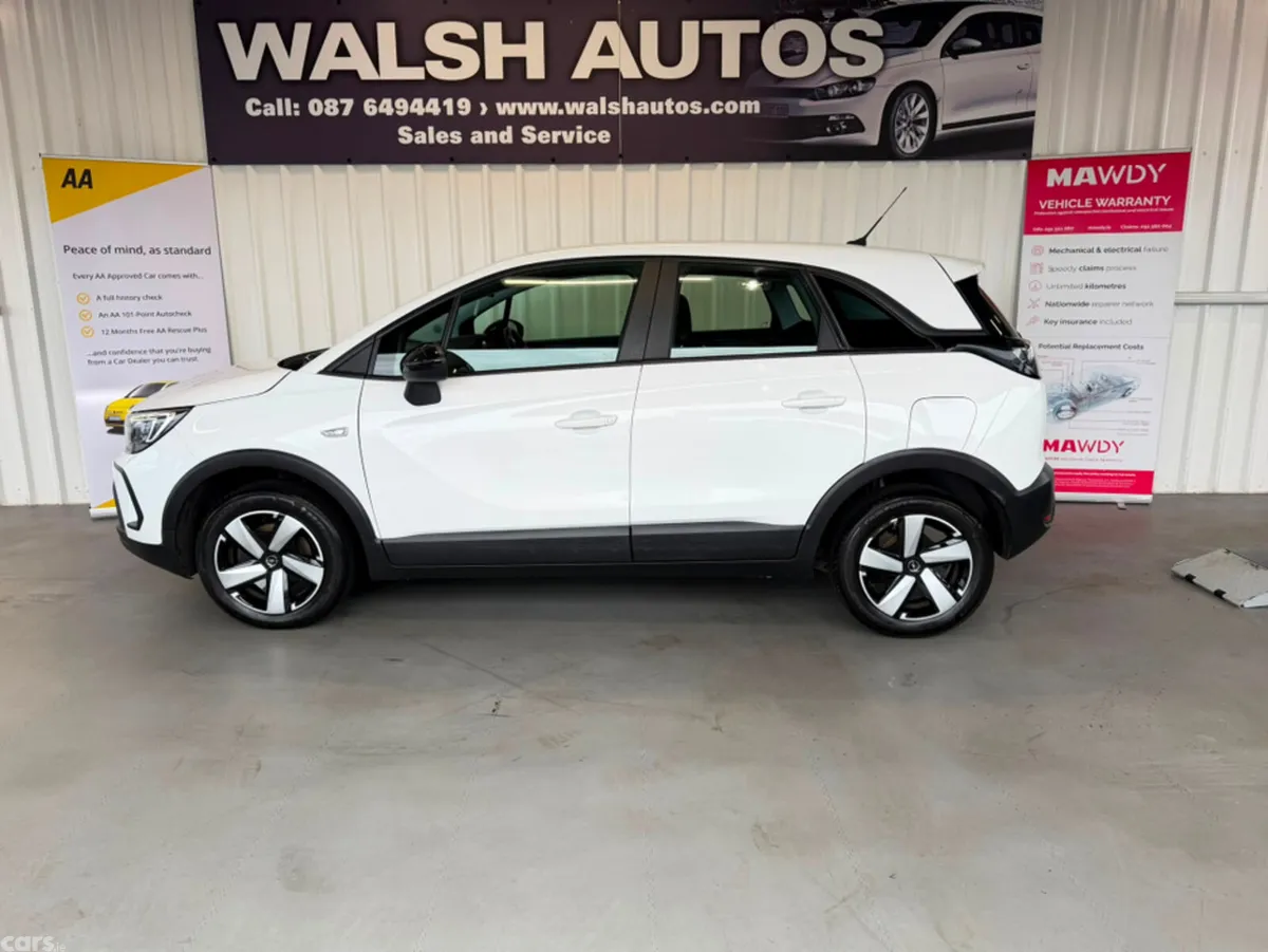 Opel Crossland X MPV, Petrol, 2023, White