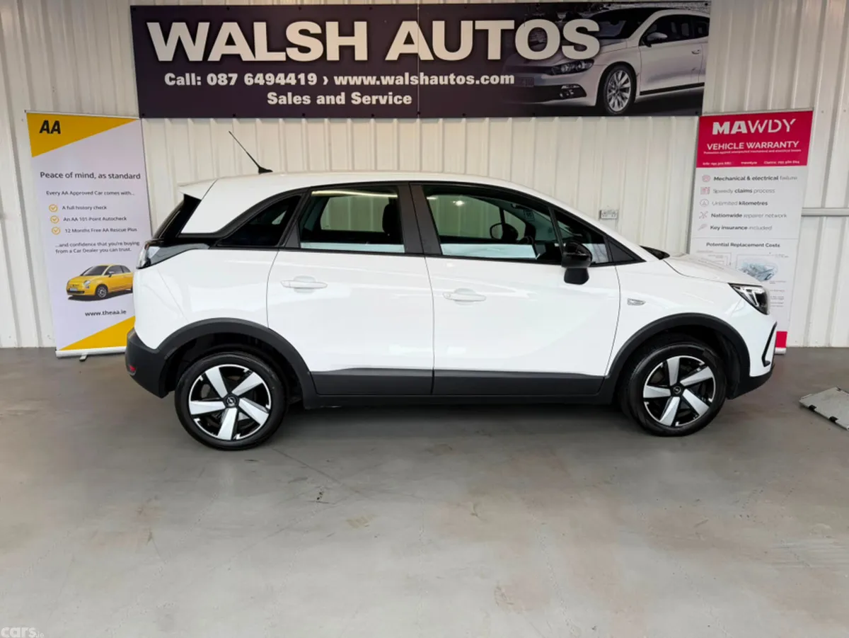 Opel Crossland X MPV, Petrol, 2023, White