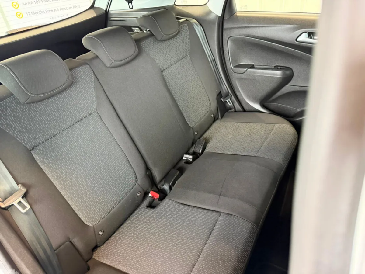 Opel Crossland X MPV, Petrol, 2023, White