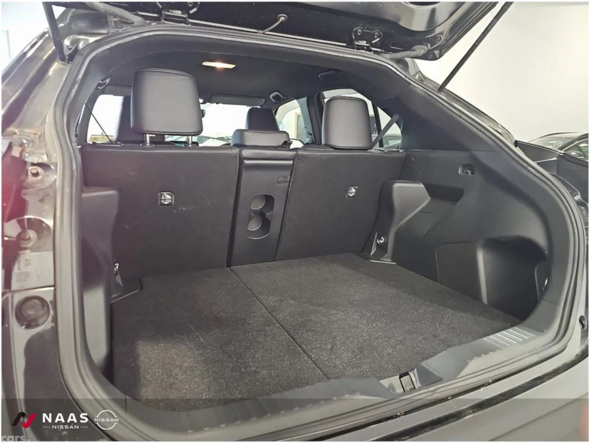 Toyota Yaris Cross MPV, Petrol Hybrid, 2023, Black