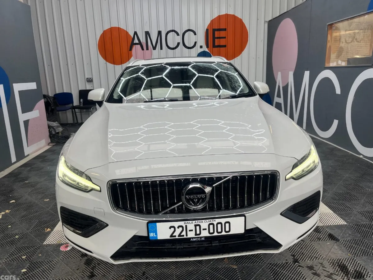 Volvo V60 Estate, Petrol Hybrid, 2022, White