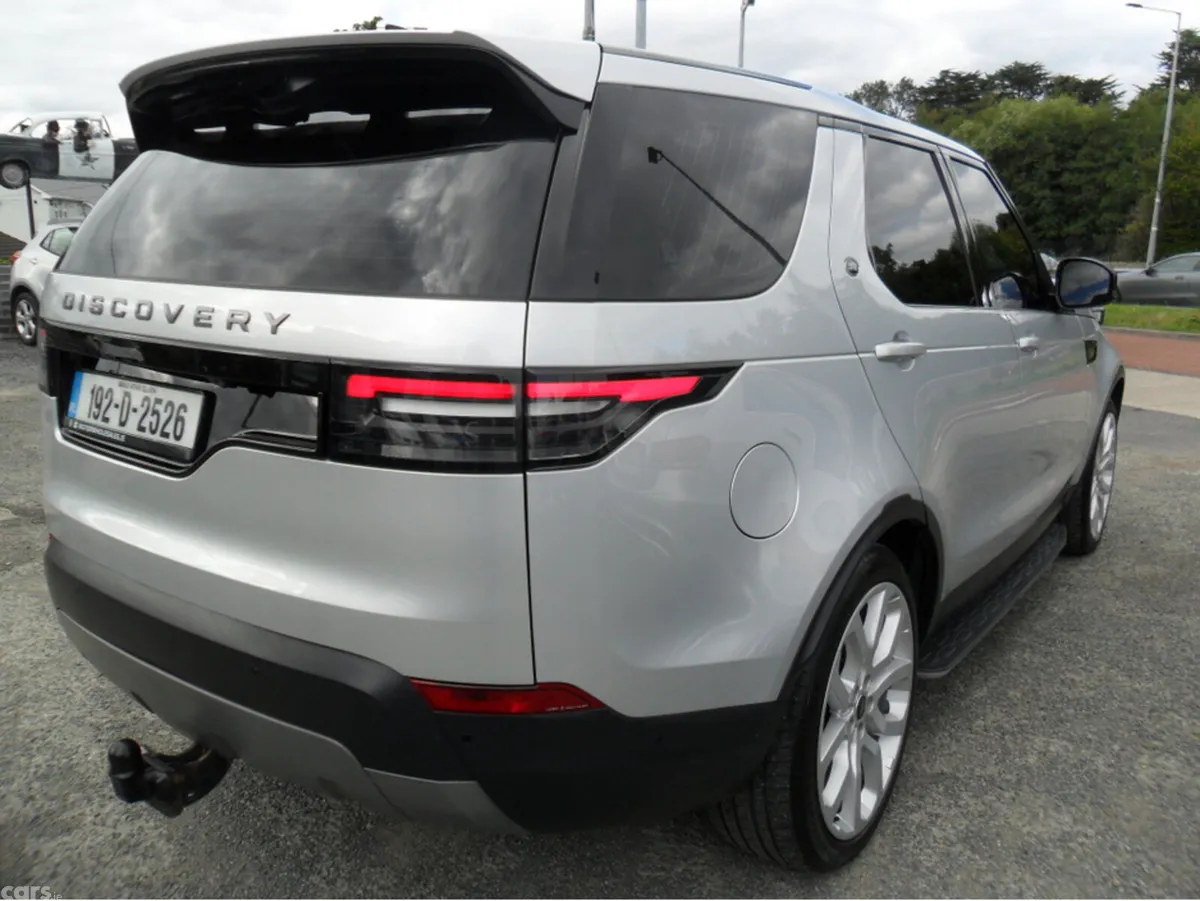 Land Rover Discovery Estate, Diesel, 2019, Grey