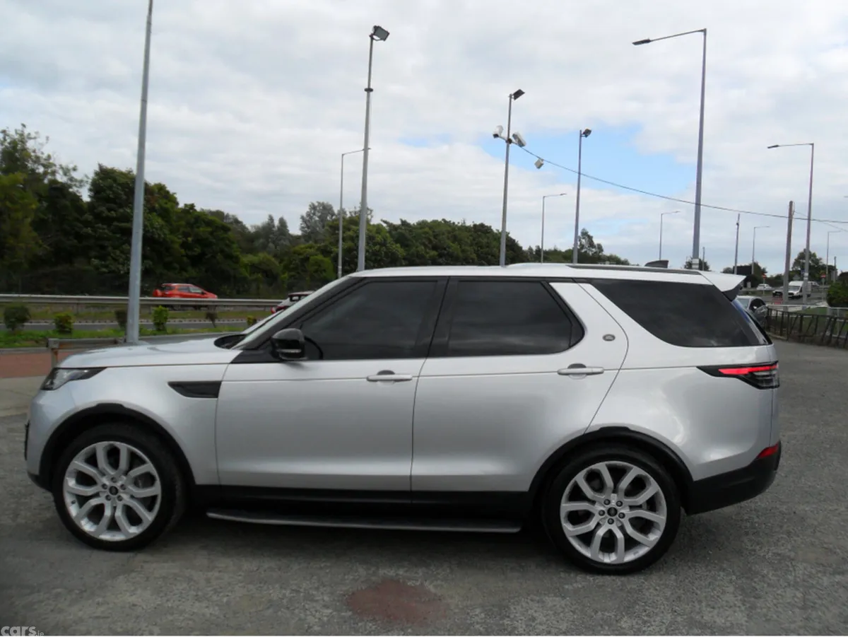 Land Rover Discovery Estate, Diesel, 2019, Grey