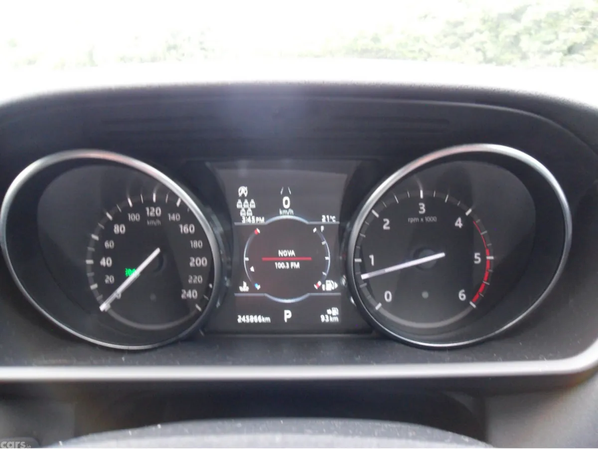 Land Rover Discovery Estate, Diesel, 2019, Grey