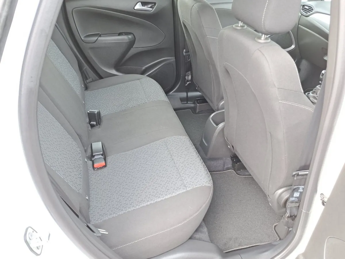 Opel Crossland SUV, Petrol, 2024, White