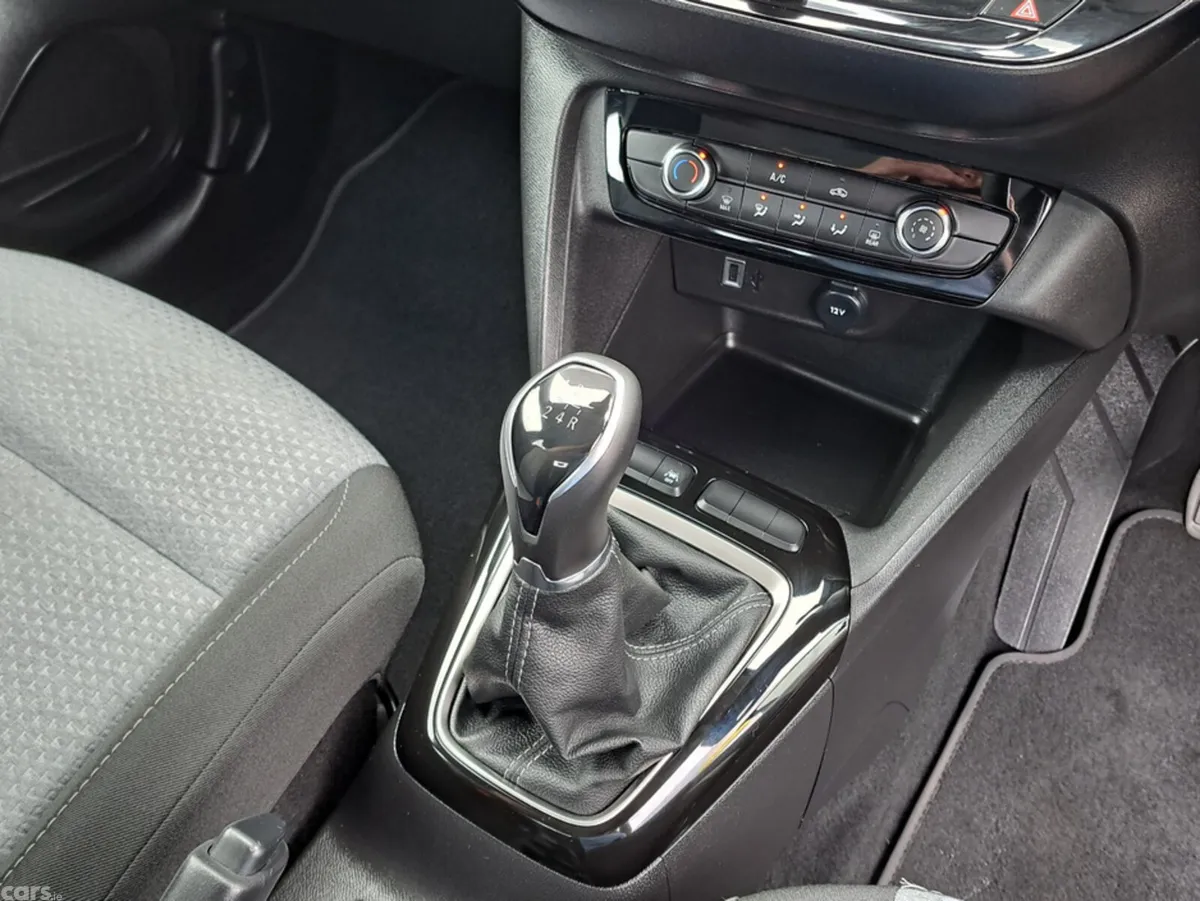 Opel Corsa Hatchback, Petrol, 2025, Black