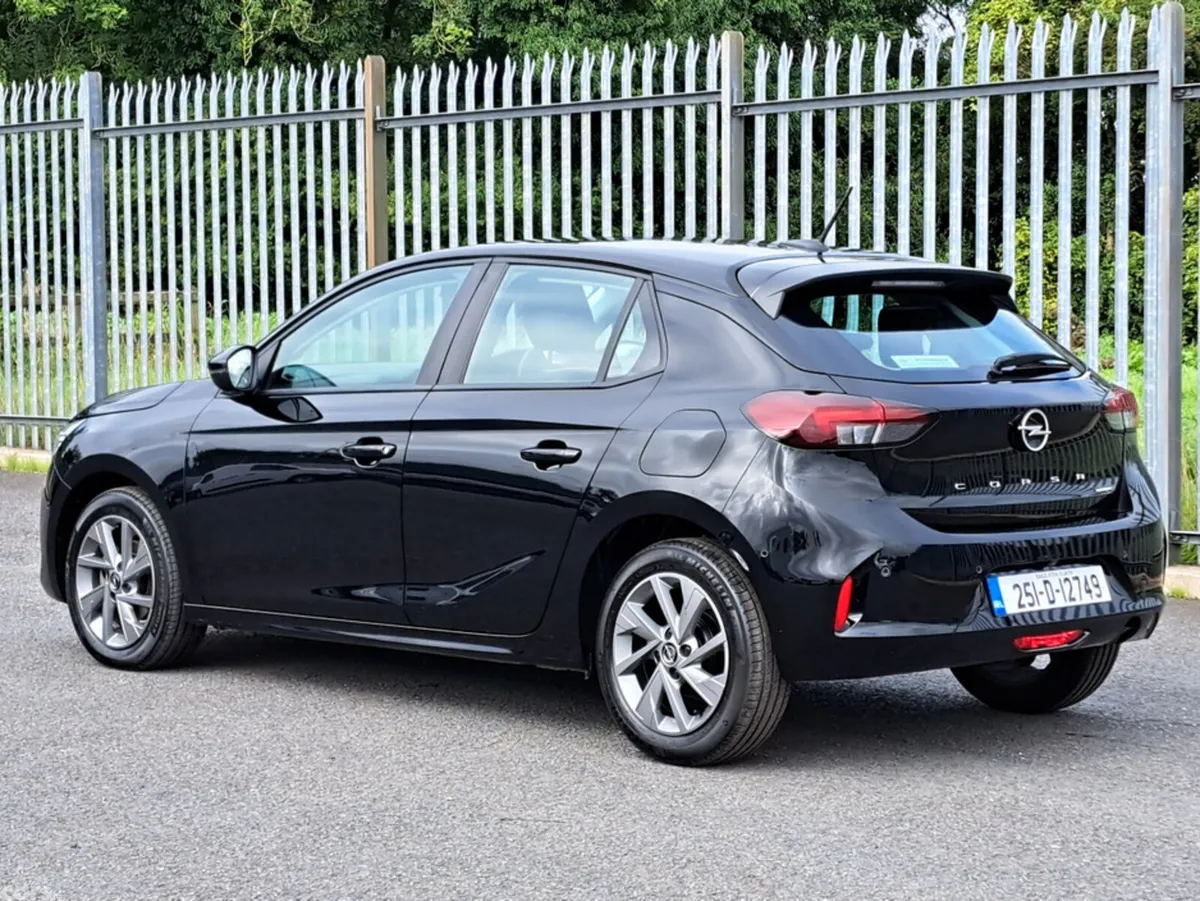 Opel Corsa Hatchback, Petrol, 2025, Black
