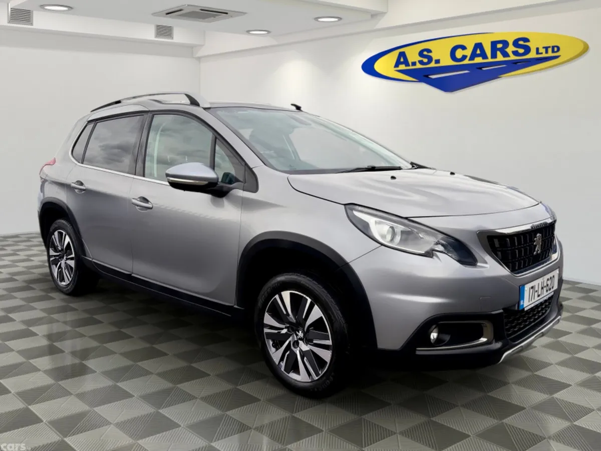 Peugeot 2008 Hatchback, Petrol, 2017, Grey