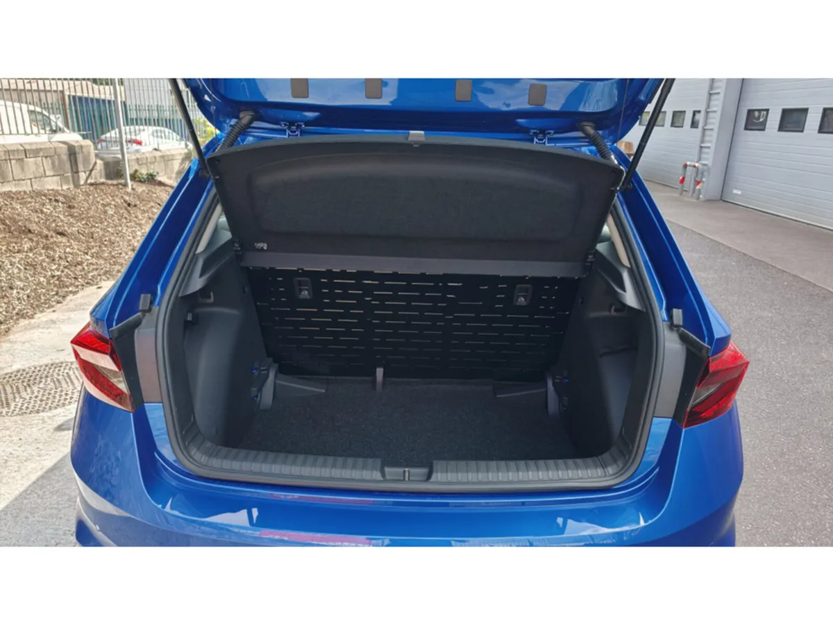 Skoda Fabia Hatchback, Petrol, 2026, Blue
