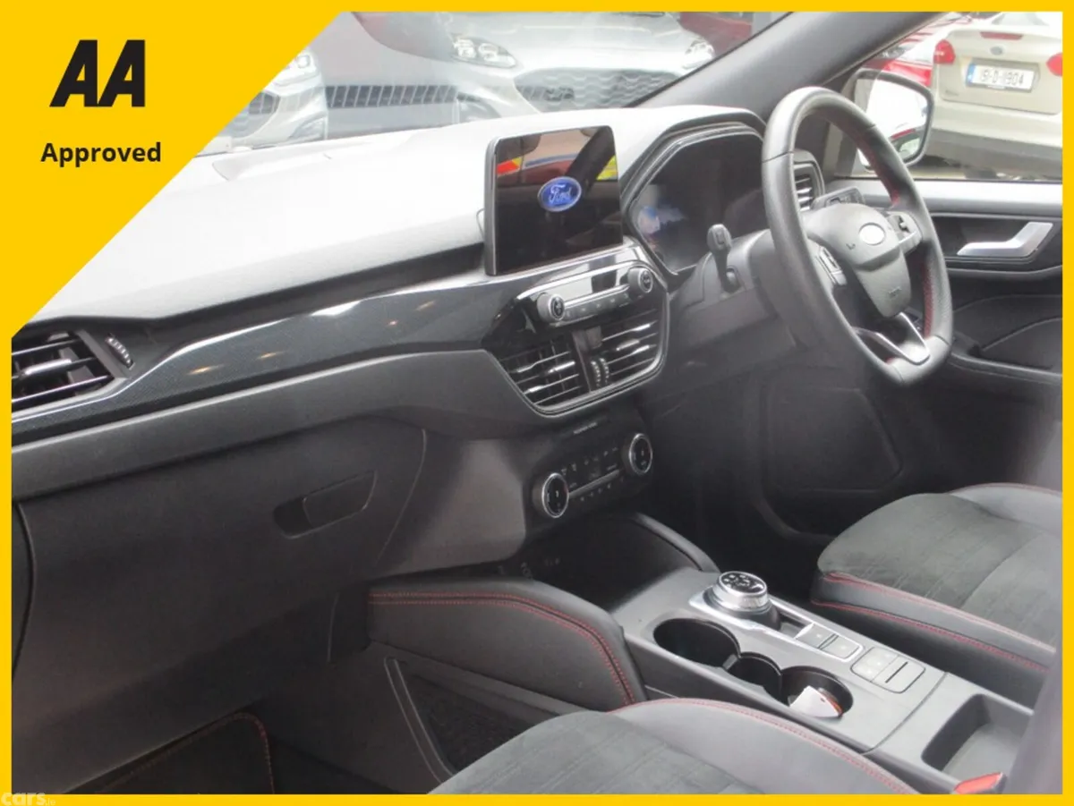 Ford Kuga Hatchback, Petrol Plug-in Hybrid, 2023, White