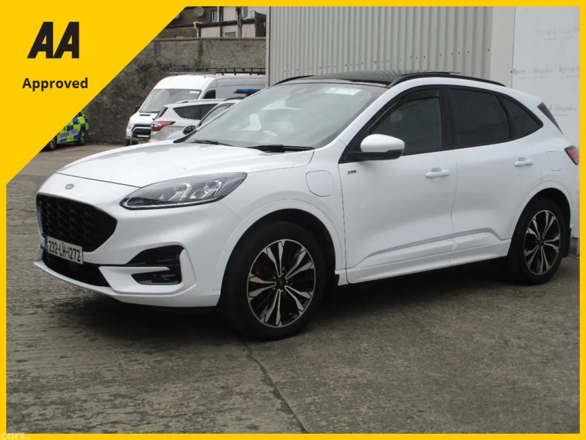 Ford Kuga Hatchback, Petrol Plug-in Hybrid, 2023, White