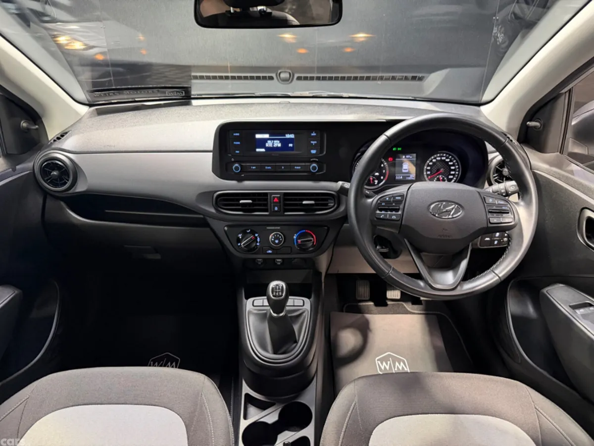 Hyundai i10 Hatchback, Petrol, 2023, Grey