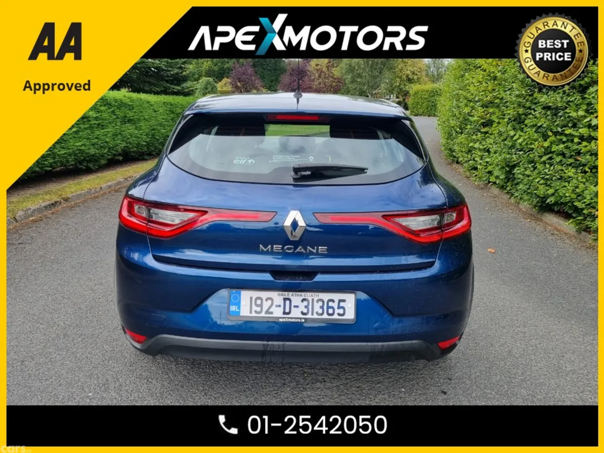 Renault Megane Hatchback, Diesel, 2019, Blue