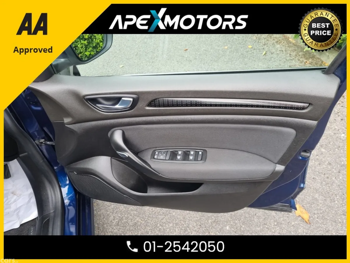 Renault Megane Hatchback, Diesel, 2019, Blue