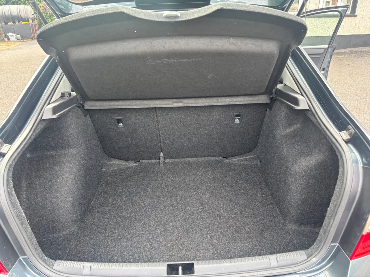 Skoda Rapid Saloon, Diesel, 2017, Grey
