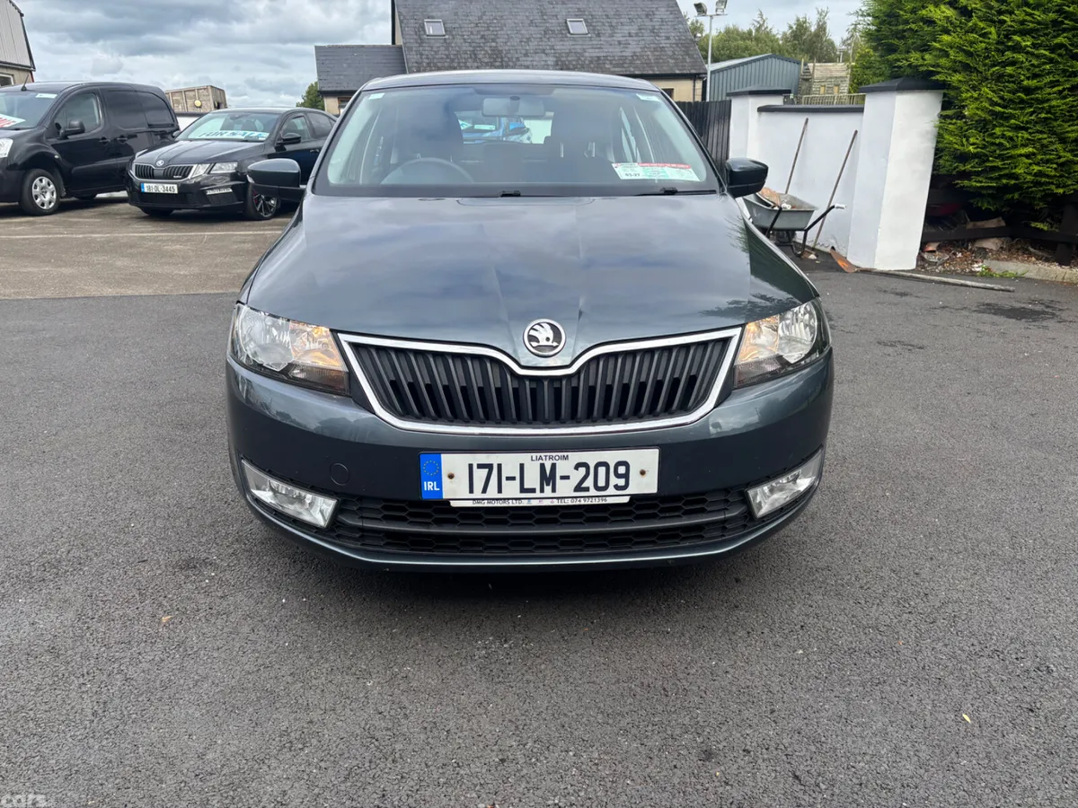 Skoda Rapid Saloon, Diesel, 2017, Grey