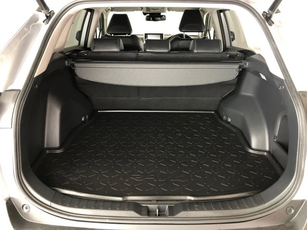 Toyota RAV4 SUV, Petrol Hybrid, 2021, Grey