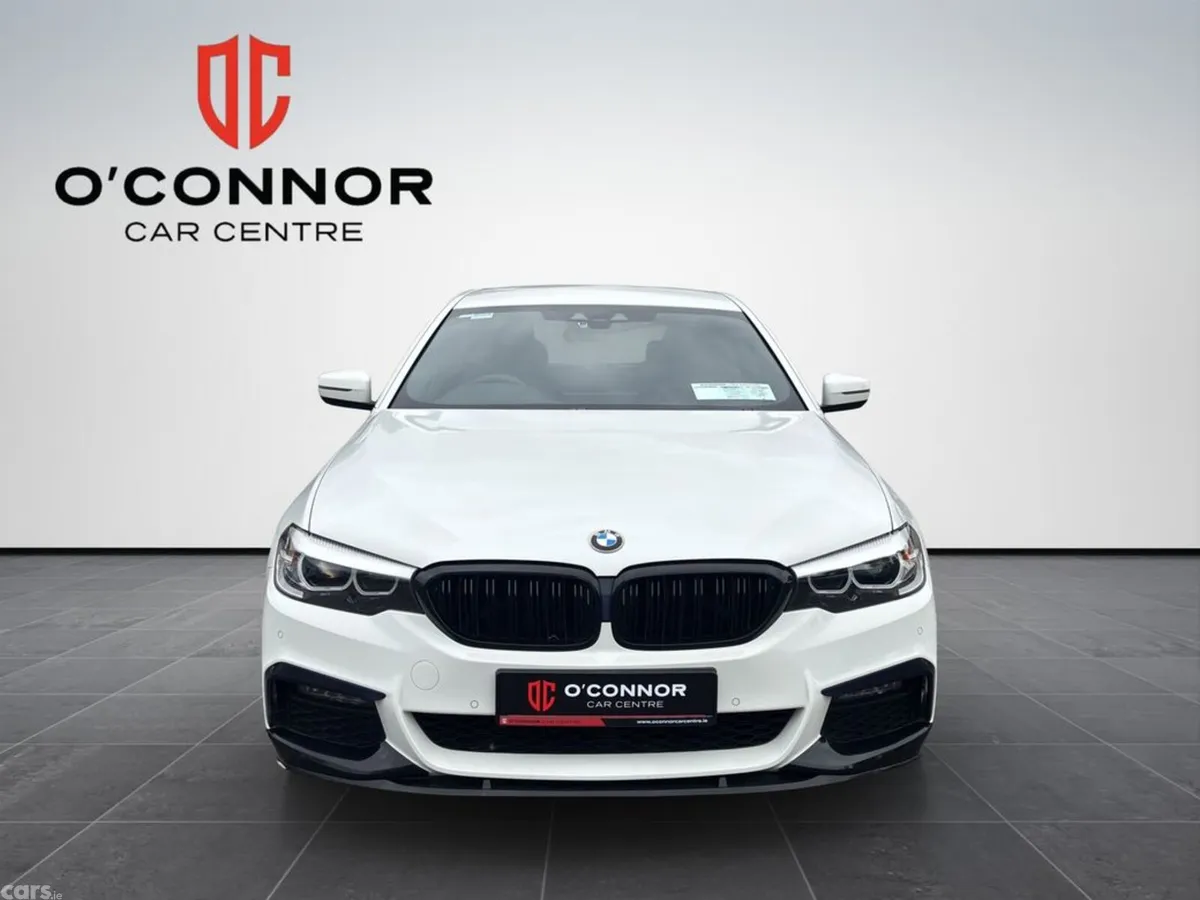 BMW 5-Series Saloon, Petrol Plug-in Hybrid, 2018, White
