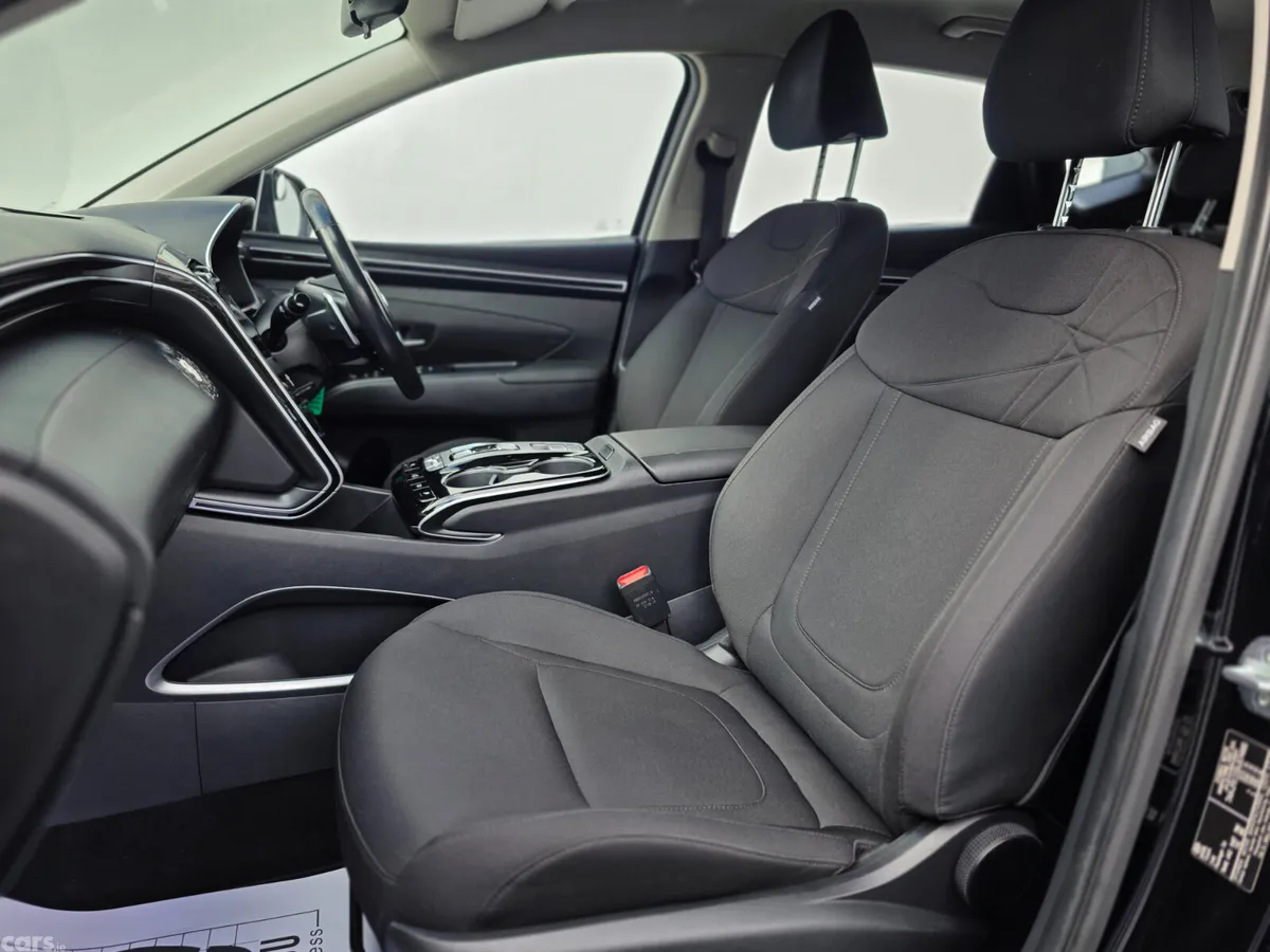 Hyundai Tucson SUV, Petrol Plug-in Hybrid, 2022, Black