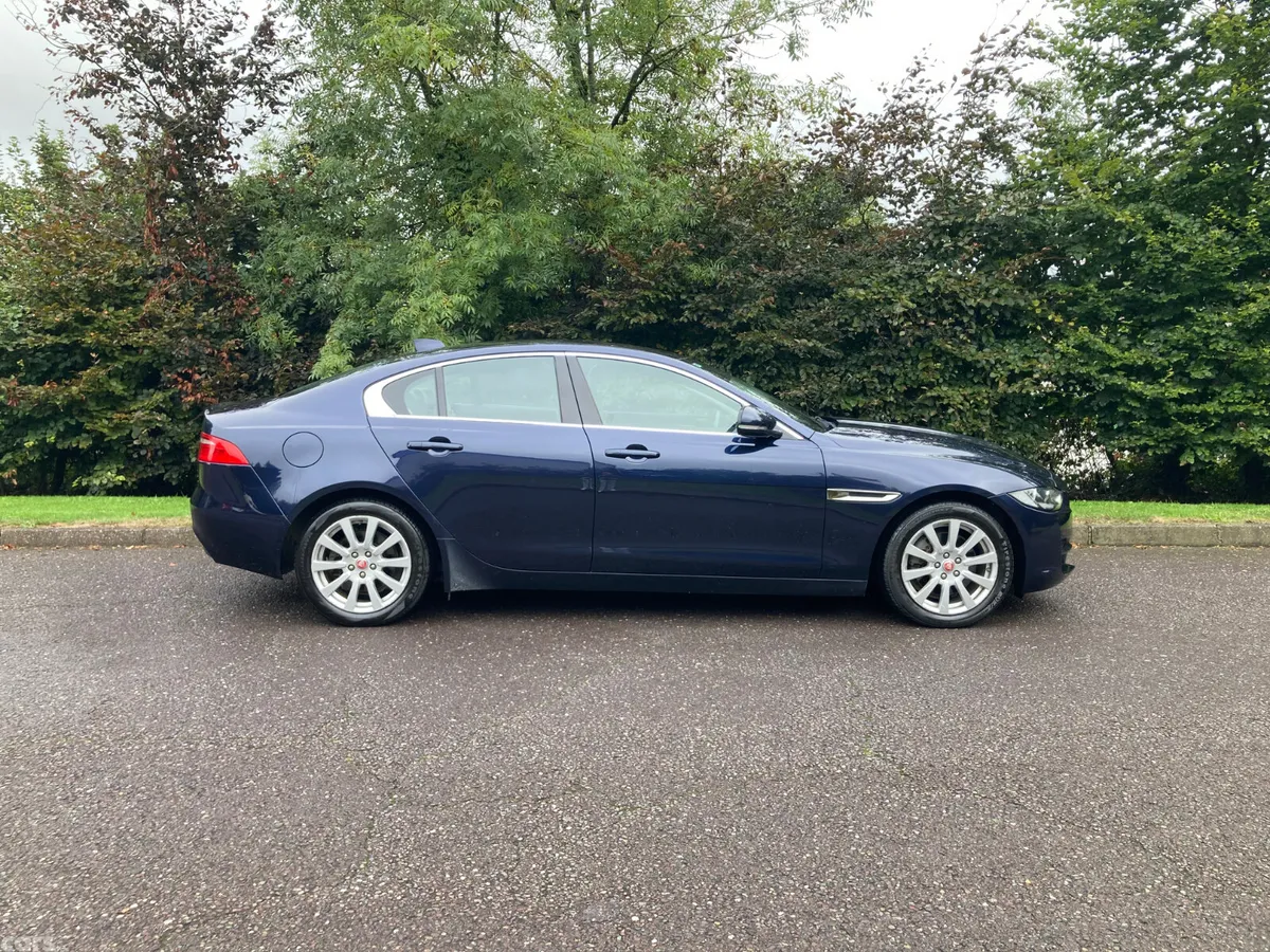 Jaguar XE Saloon, Diesel, 2016, Blue