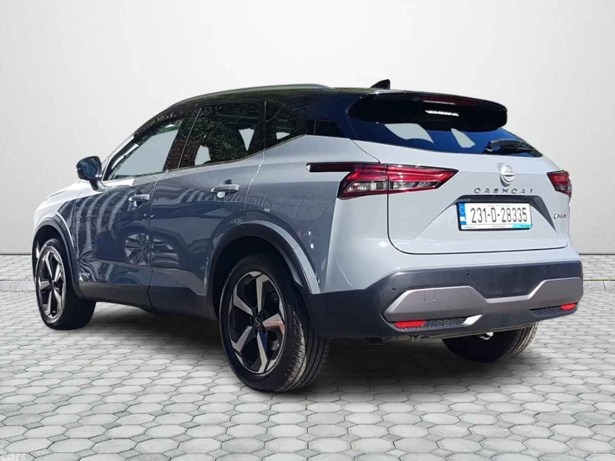 Nissan Qashqai MPV, Petrol Hybrid, 2023, Grey