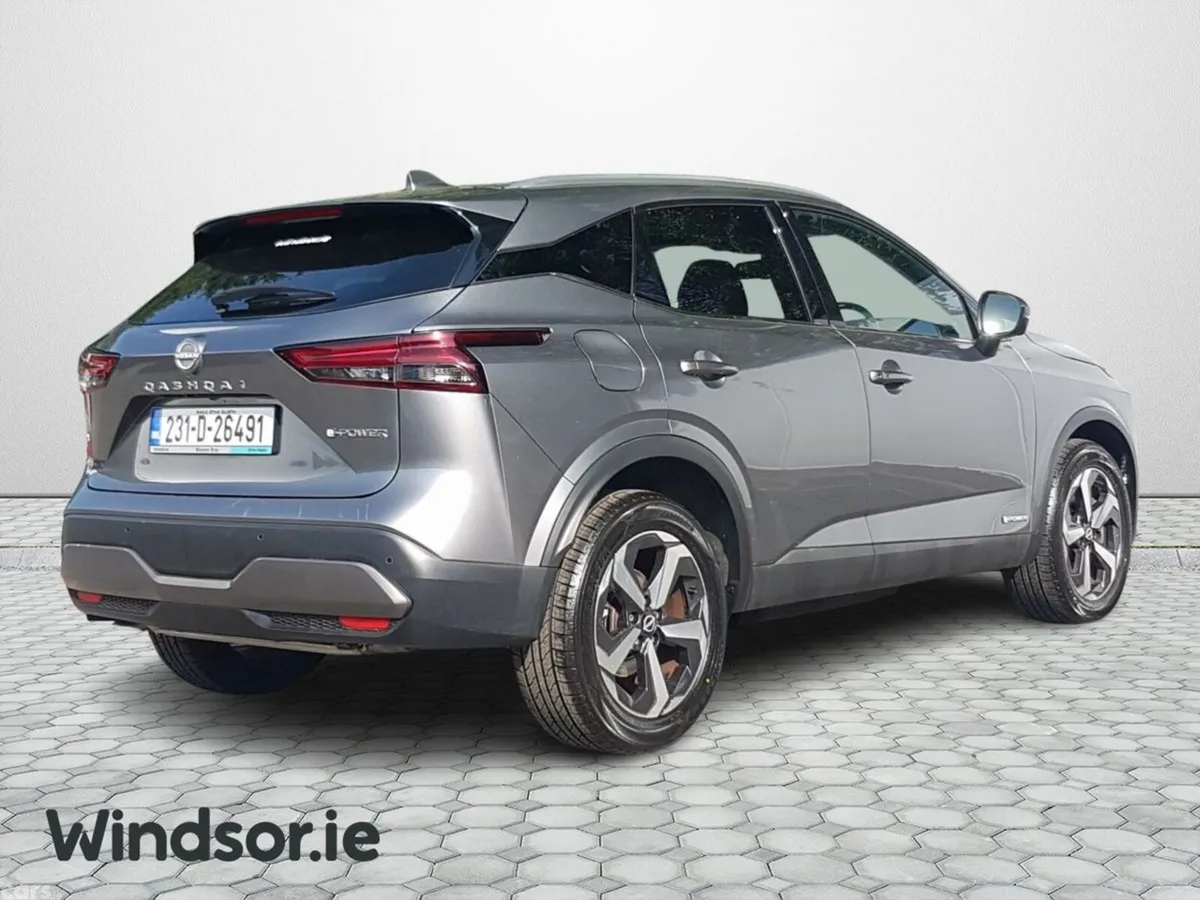 Nissan Qashqai MPV, Petrol Hybrid, 2023, Grey