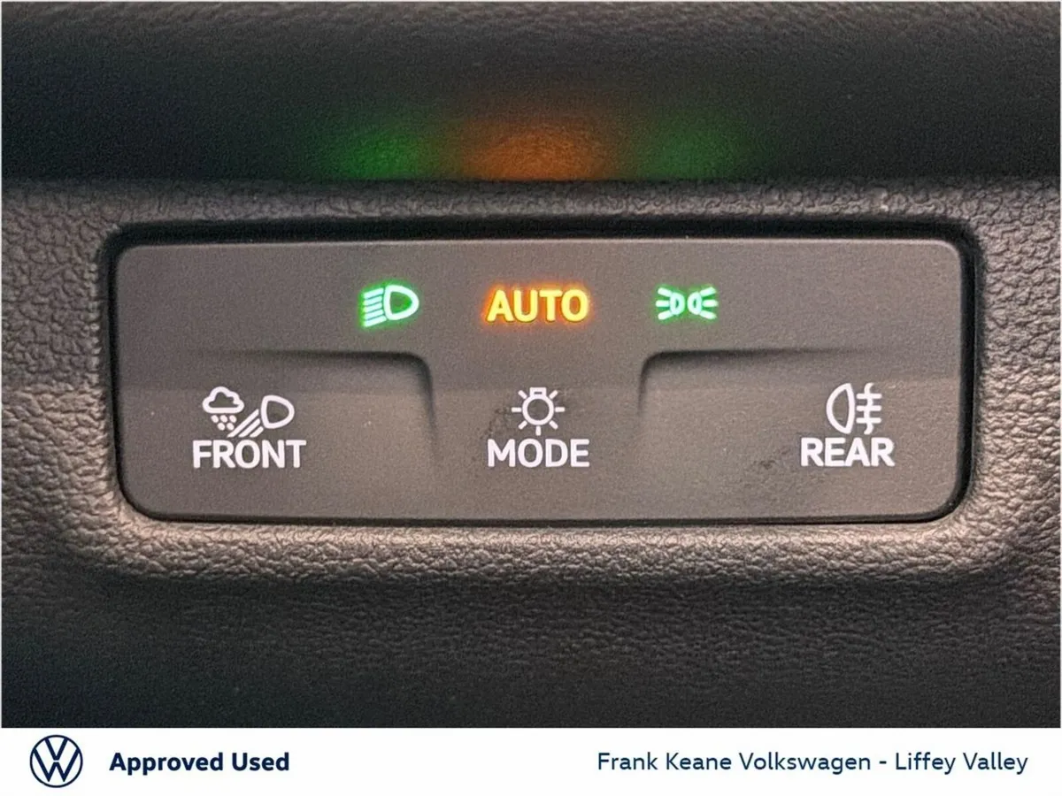 Volkswagen T-Roc SUV, Petrol Hybrid, 2027, Yellow