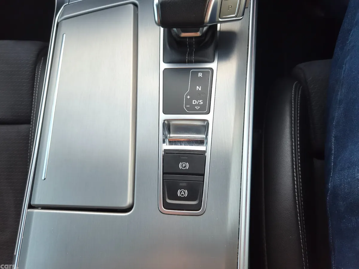 Audi A6 Estate, Diesel, 2023, Blue