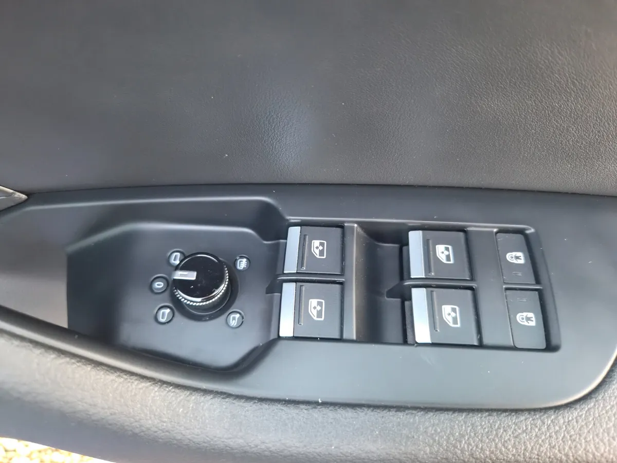 Audi A6 Estate, Diesel, 2023, Blue