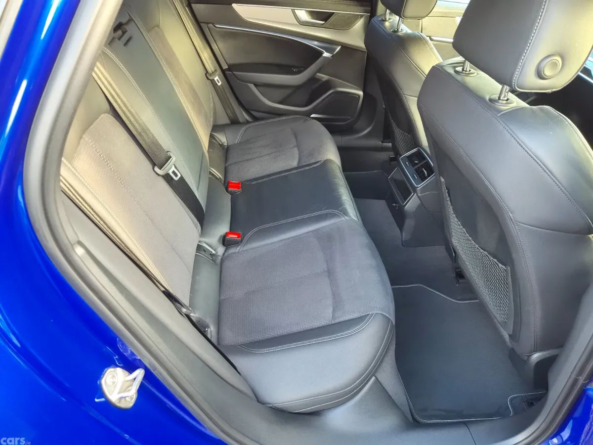 Audi A6 Estate, Diesel, 2023, Blue
