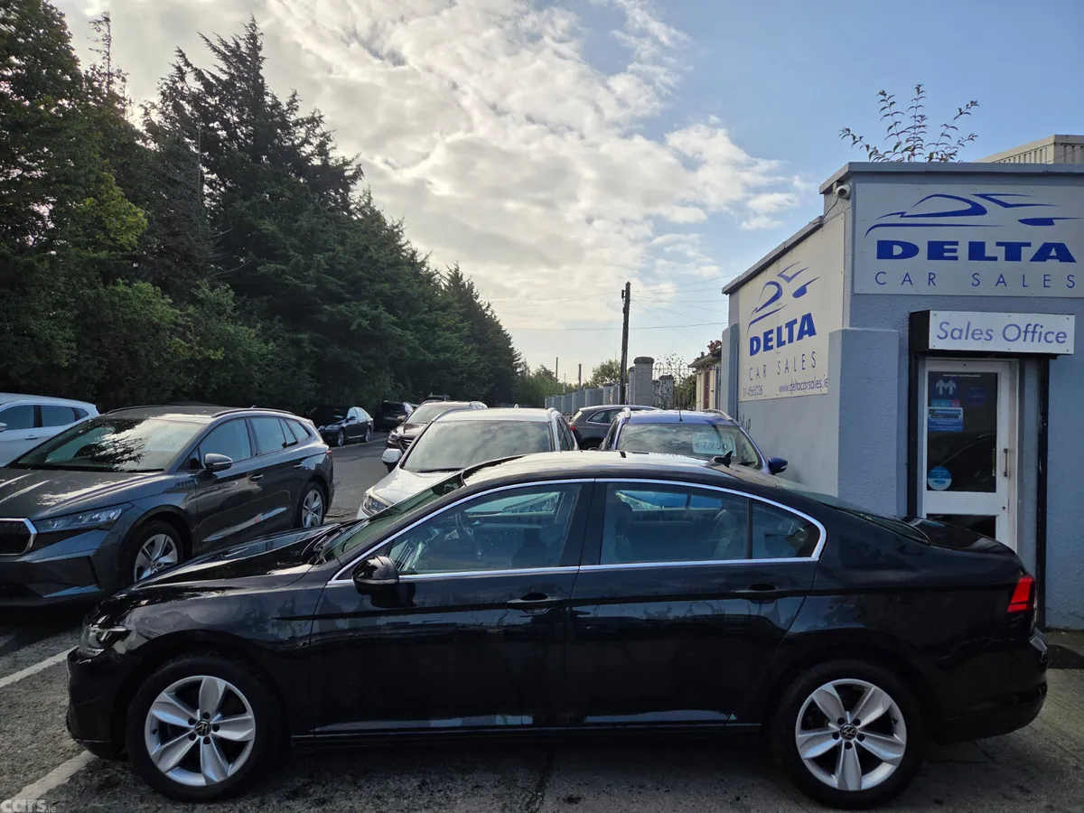 Volkswagen Passat Saloon, Diesel, 2021, Black