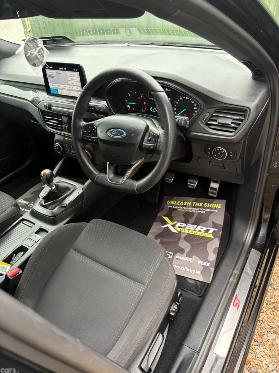 Ford Focus Hatchback, Diesel, 2019, Black