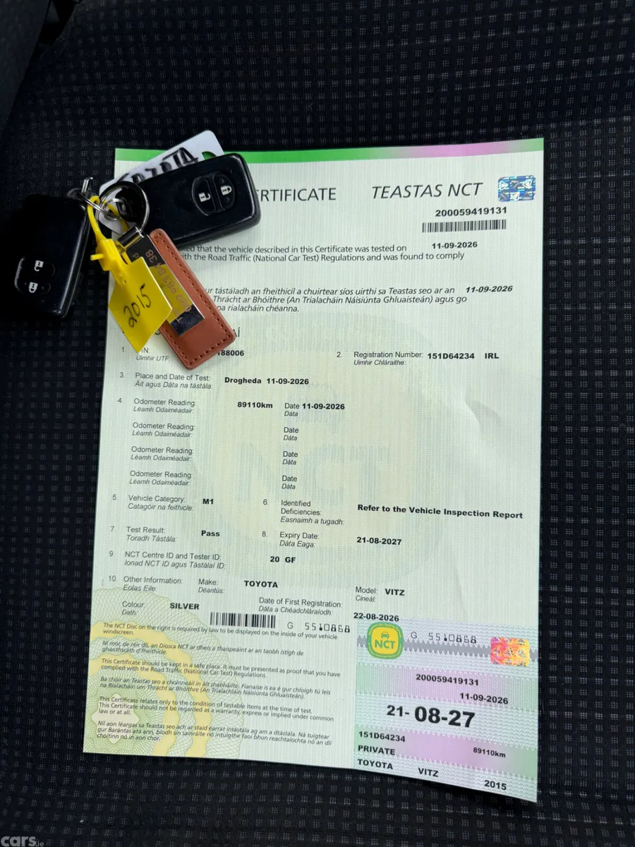 Toyota Vitz Hatchback, Petrol, 2015, Silver