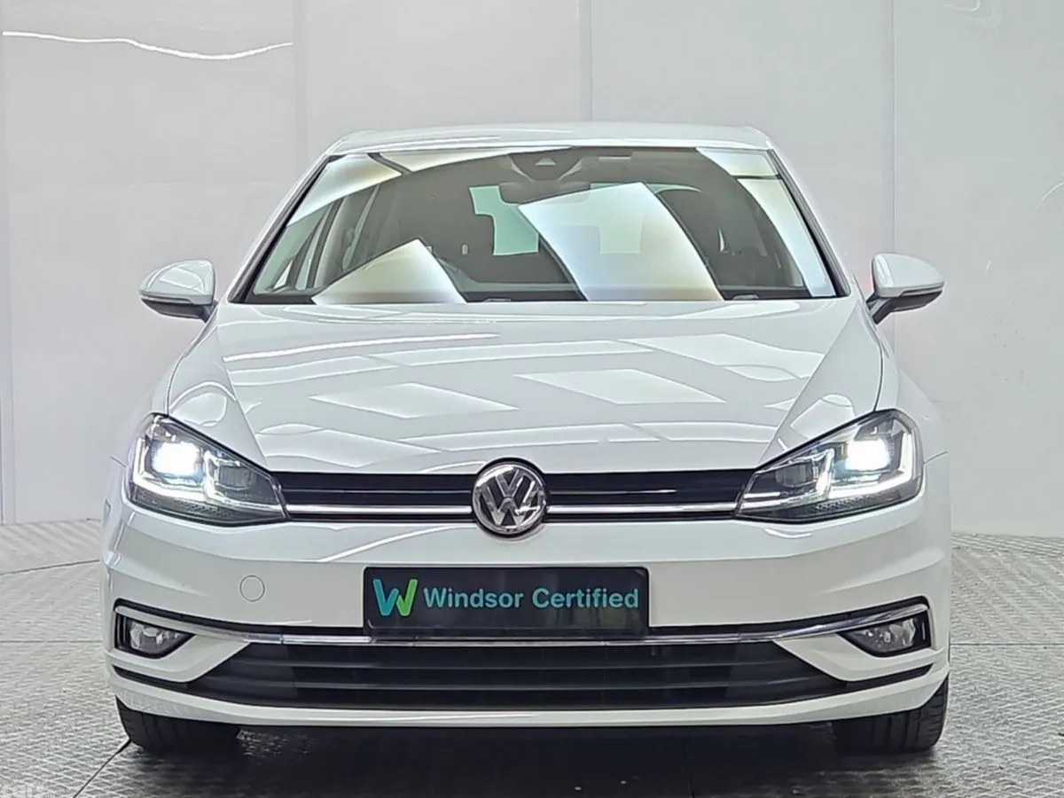 Volkswagen Golf Hatchback, Petrol, 2019, White