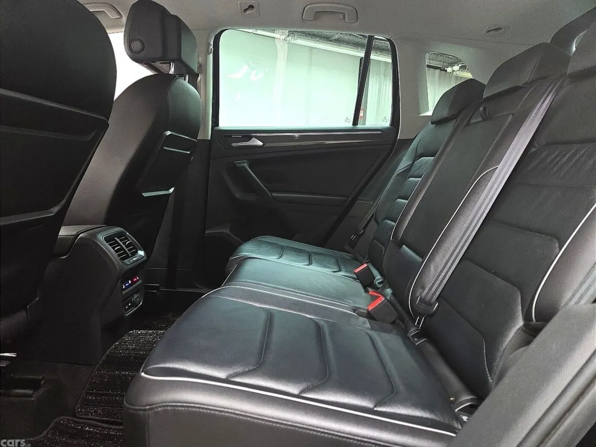 Volkswagen Tiguan SUV, Diesel, 2019, Black