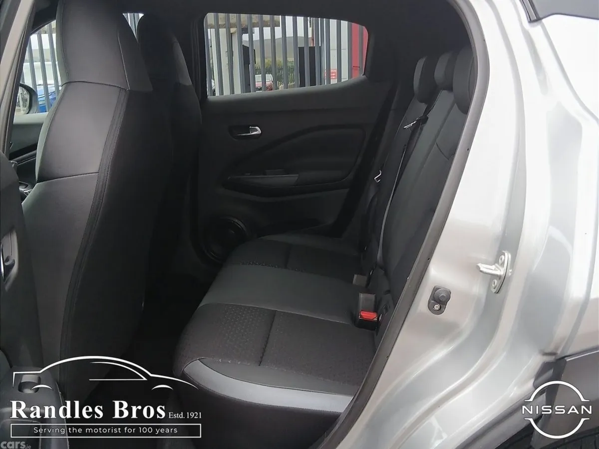 Nissan Juke SUV, Petrol, 2024, Grey