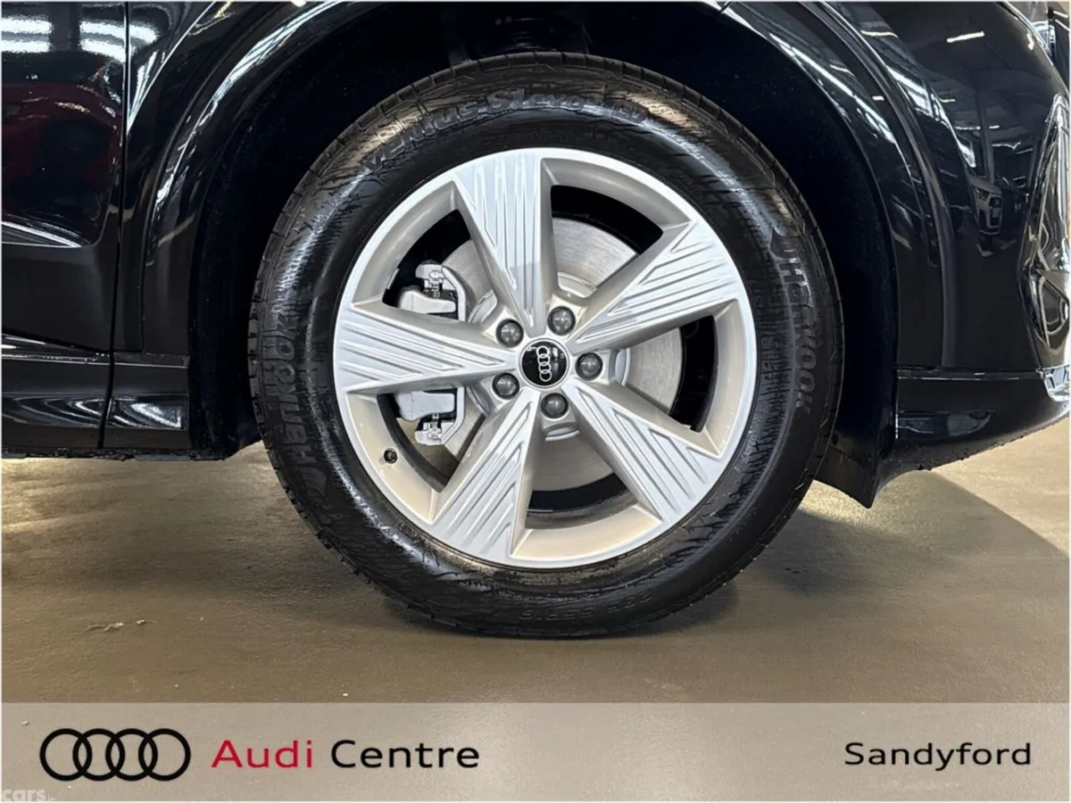 Audi Q4 e-tron SUV, Electric, 2026, Black