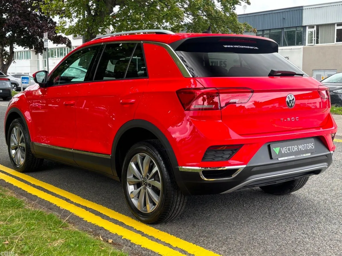 Volkswagen T-Roc SUV, Diesel, 2021, Red