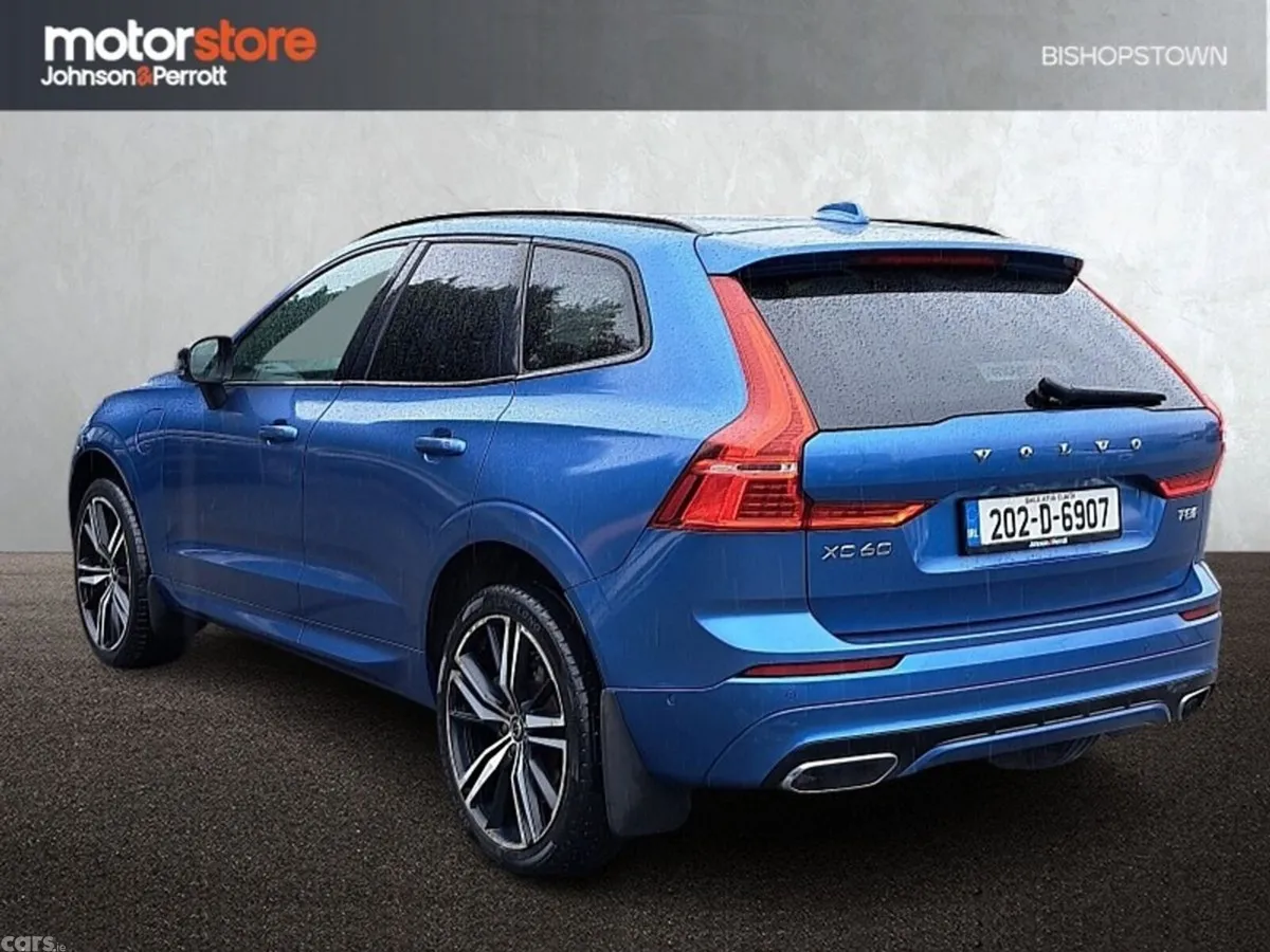 Volvo XC60 SUV, Petrol Plug-in Hybrid, 2020, Blue