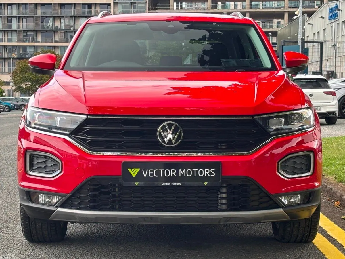 Volkswagen T-Roc SUV, Diesel, 2021, Red