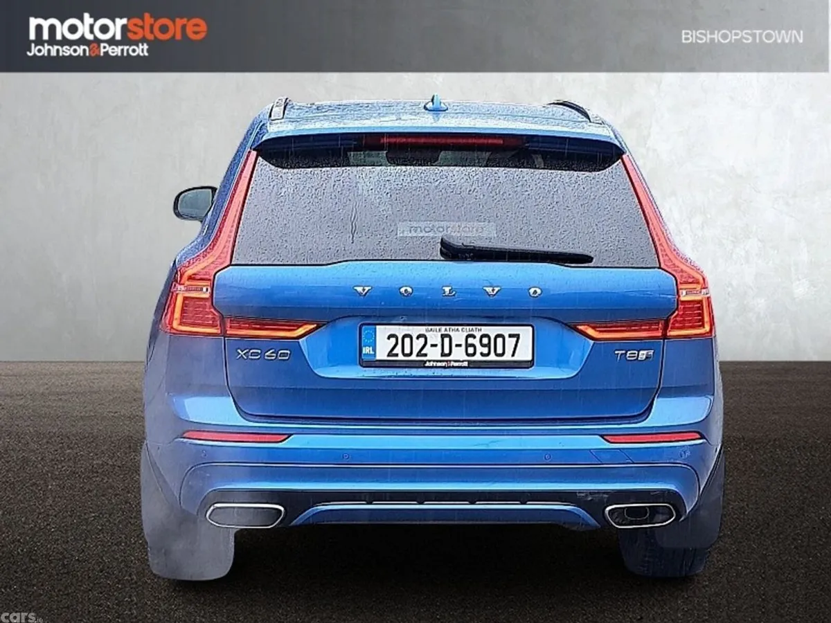 Volvo XC60 SUV, Petrol Plug-in Hybrid, 2020, Blue