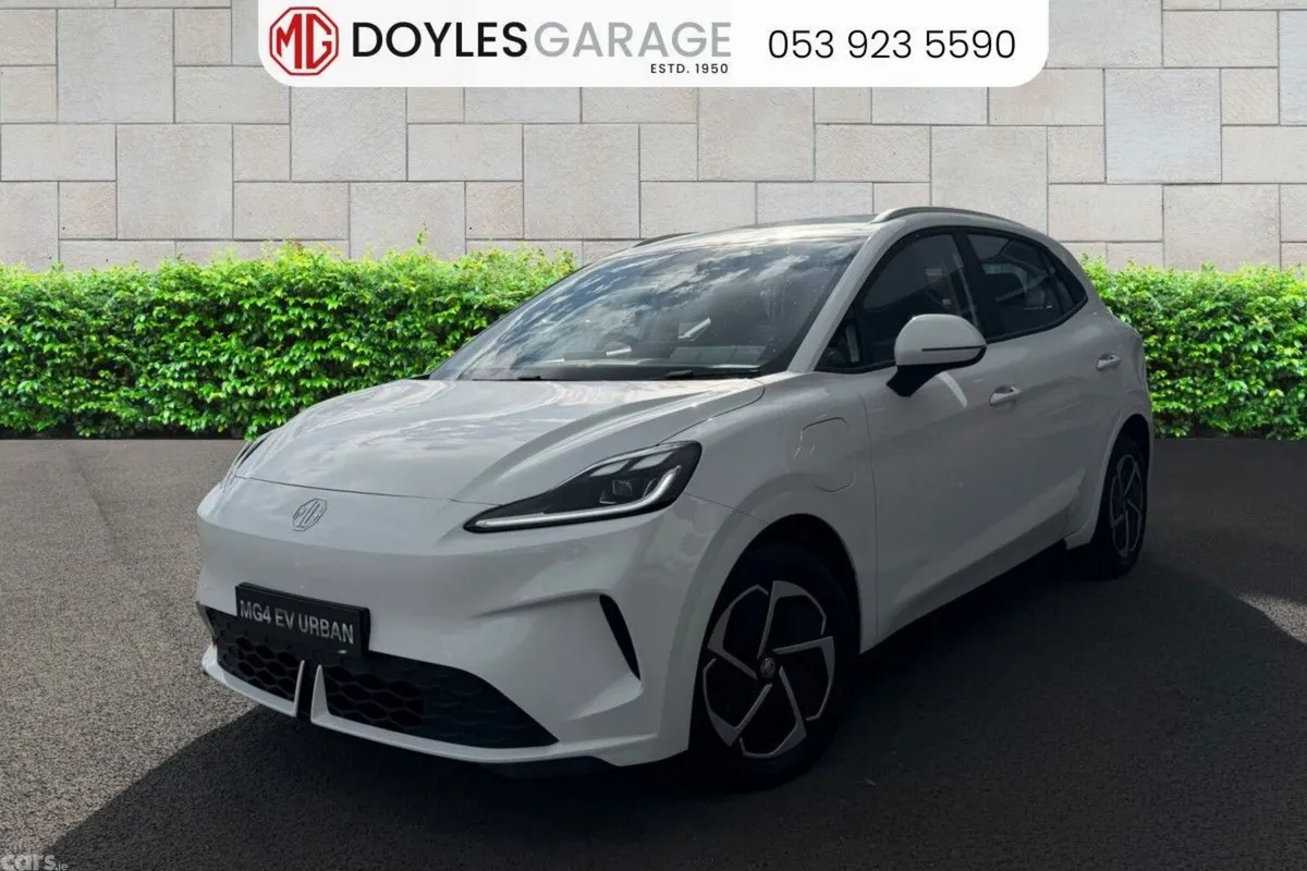 MG MG4 Hatchback, Electric, 2027, White