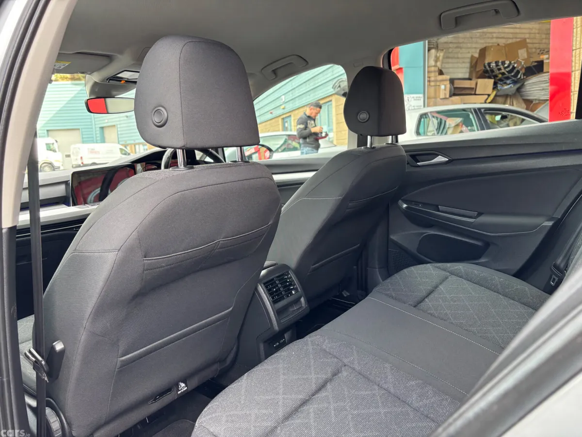 Volkswagen Golf Estate, Petrol, 2021, Grey