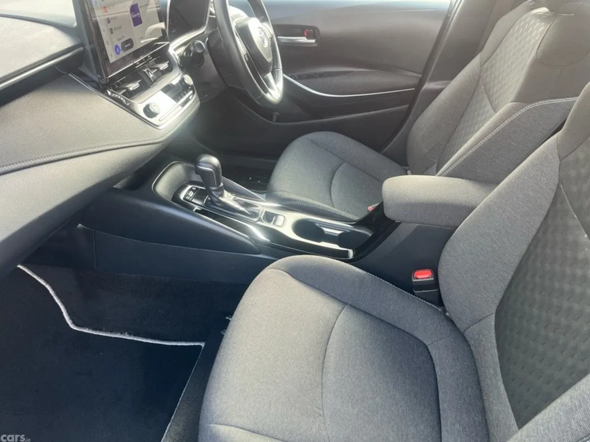 Toyota Corolla Saloon, Petrol Hybrid, 2024, Grey