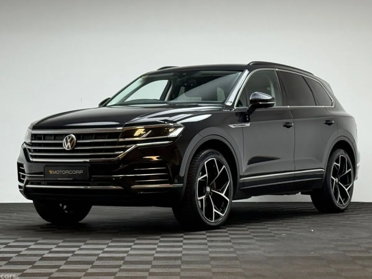 Volkswagen Touareg SUV, Diesel, 2019, Black