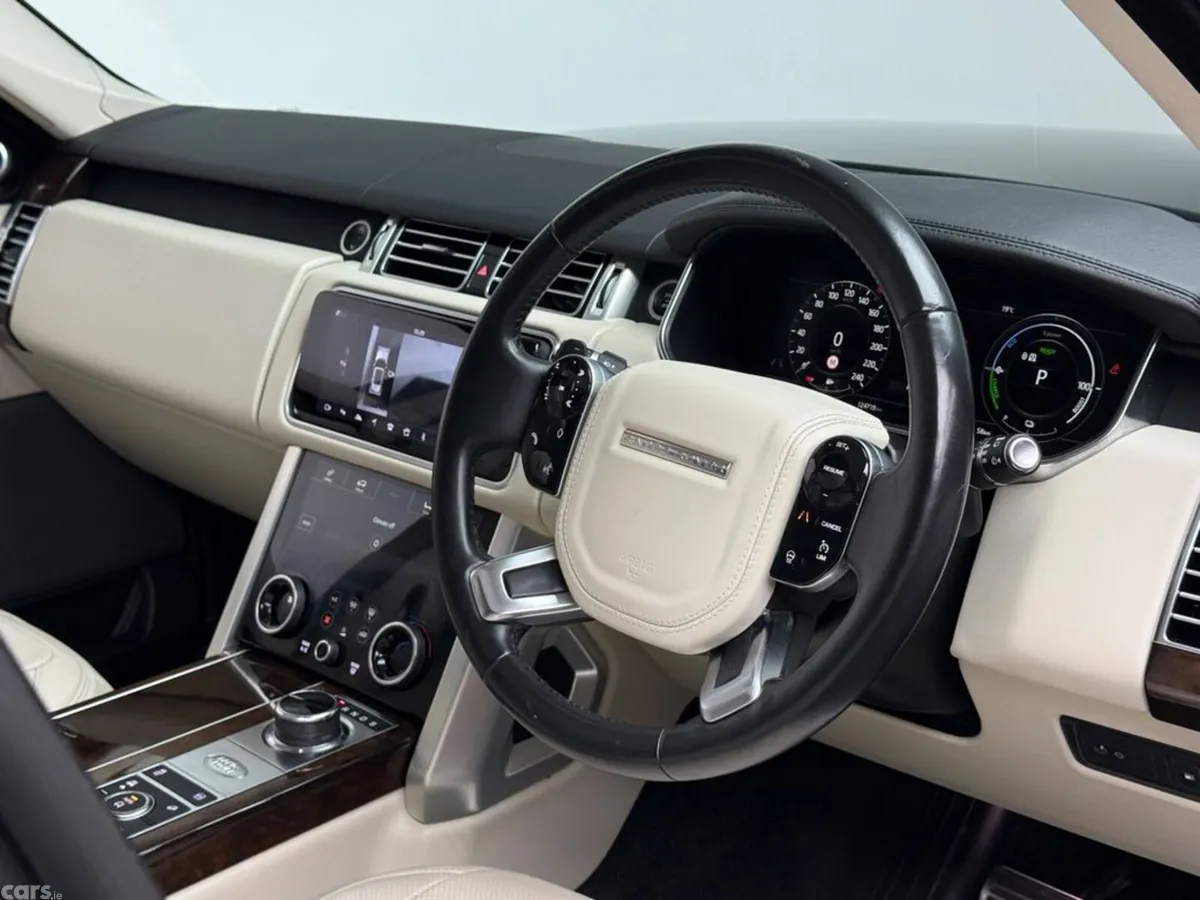 Land Rover Range Rover SUV, Petrol Plug-in Hybrid, 2021, Grey