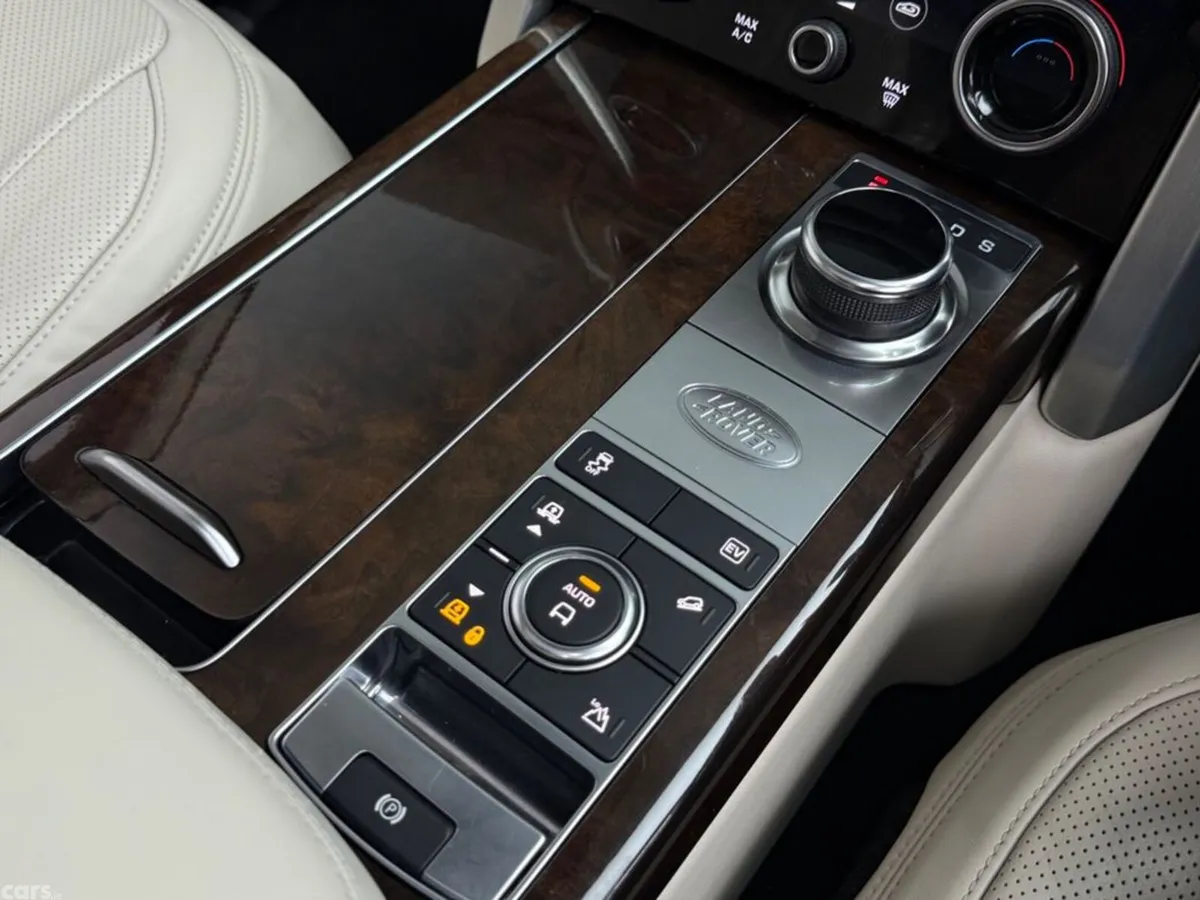 Land Rover Range Rover SUV, Petrol Plug-in Hybrid, 2021, Grey
