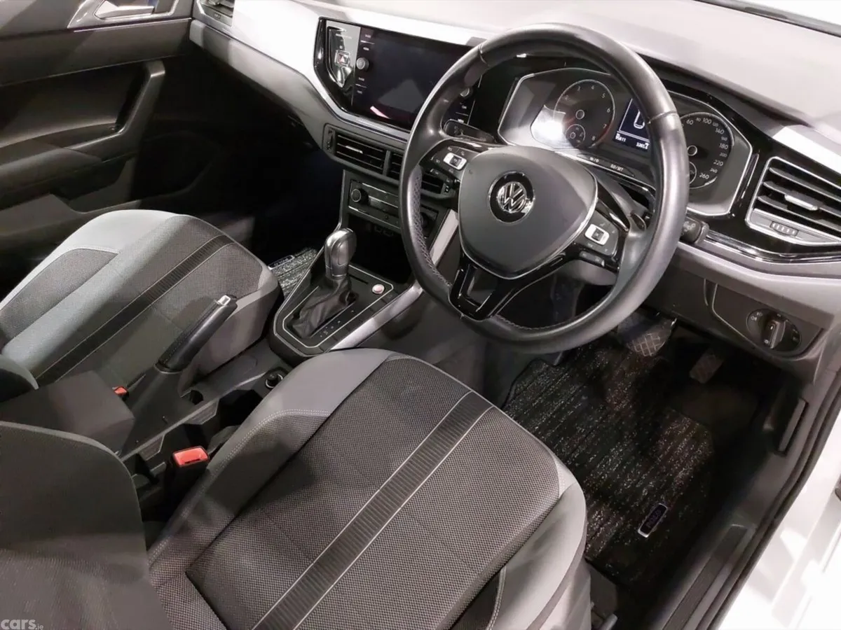 Volkswagen Polo Hatchback, Petrol, 2019, White