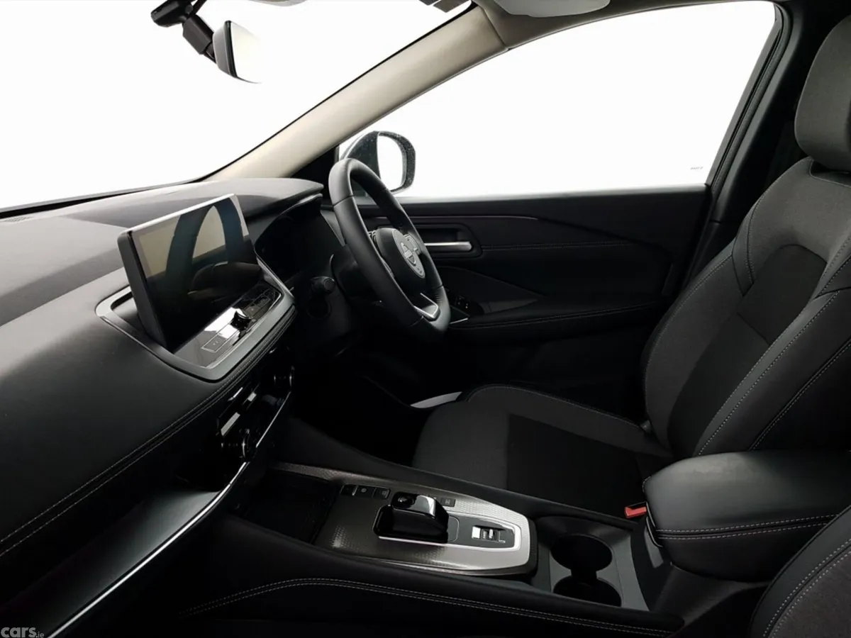 Nissan Qashqai MPV, Petrol Hybrid, 2026, Grey